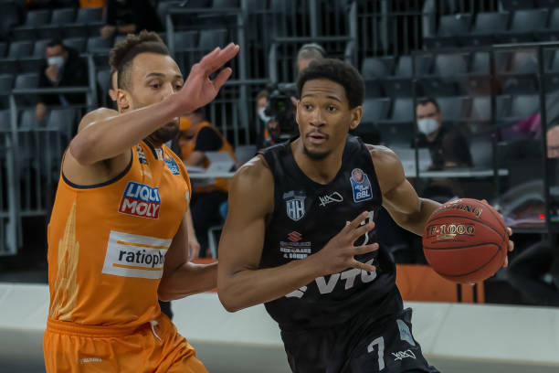 皇马需要一 皇马需要一